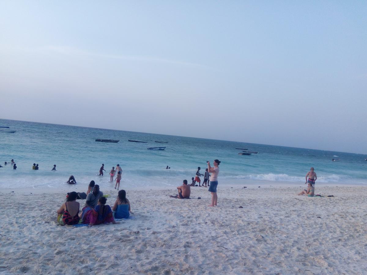نونغوي Asiya Beach Bungalow المظهر الخارجي الصورة